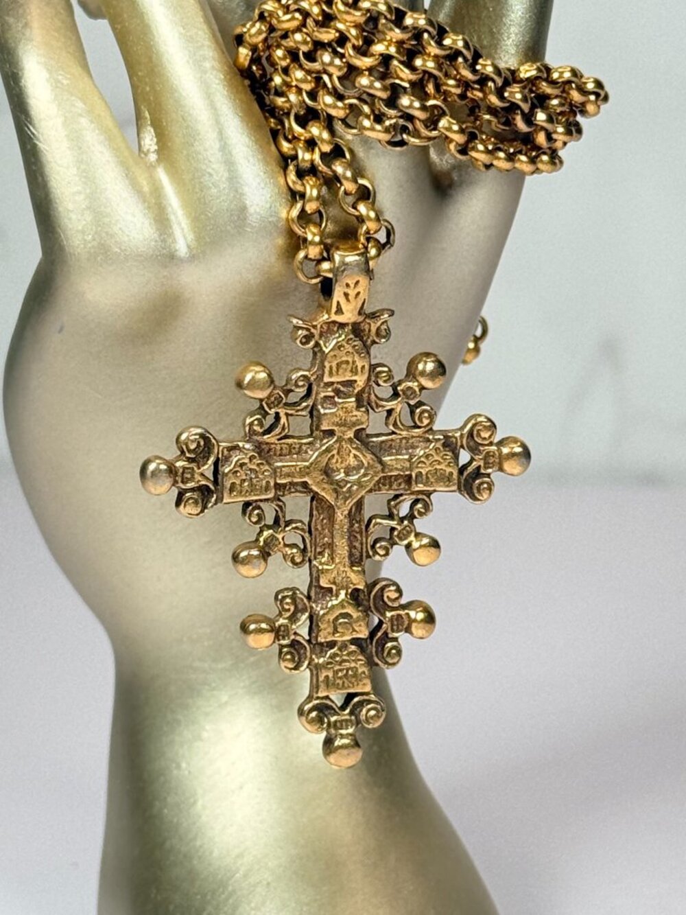 1992 Metropolitan Museum of Art CLEO Russian Cross Pendant